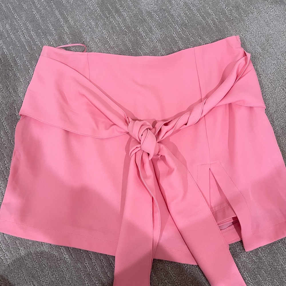 cute pink skirt/short